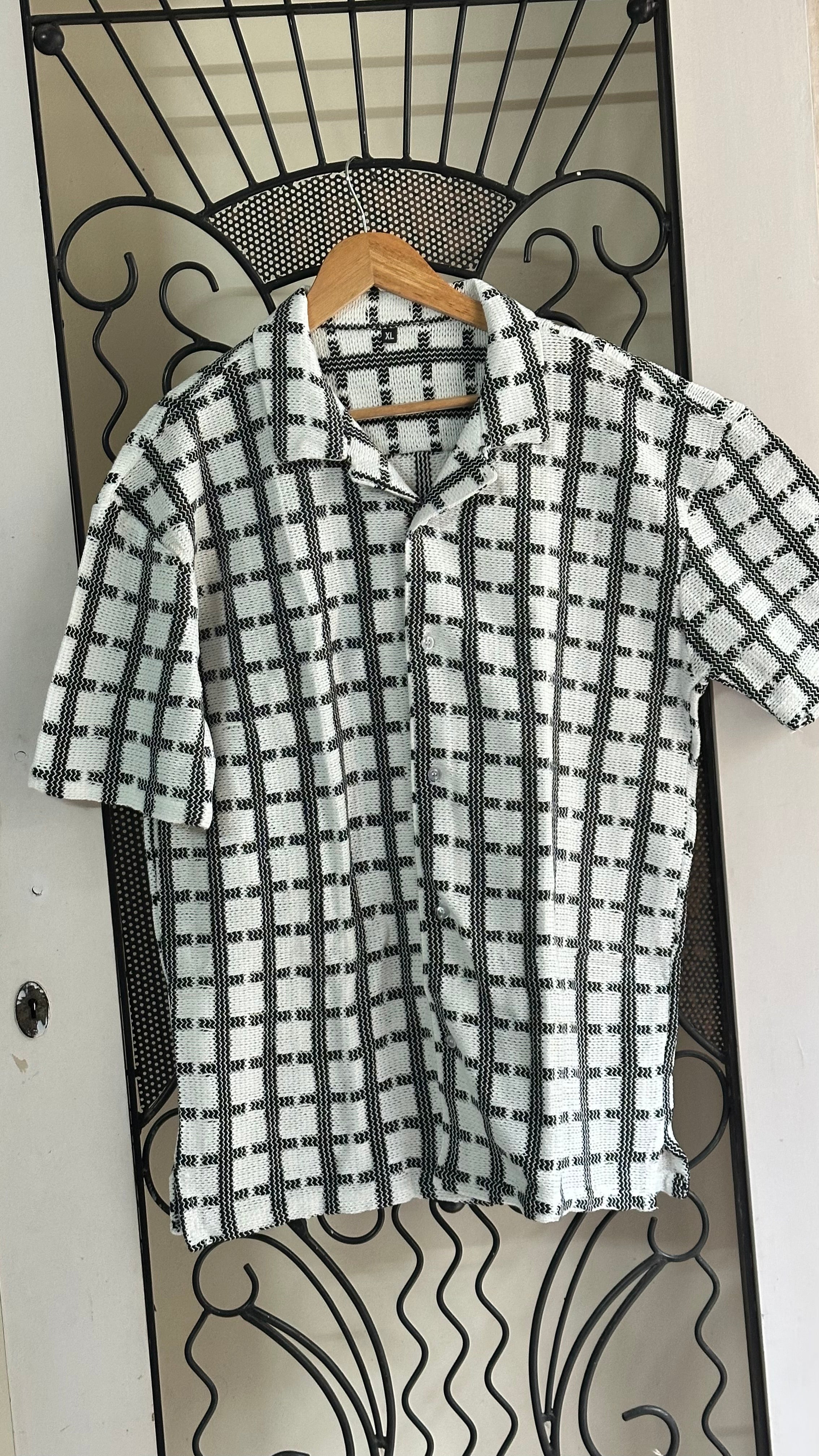 Pillar Square Shirt